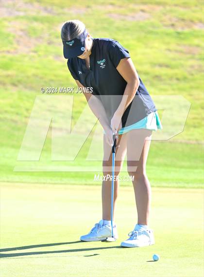 Thumbnail 2 in AIA Division I Championship photogallery.