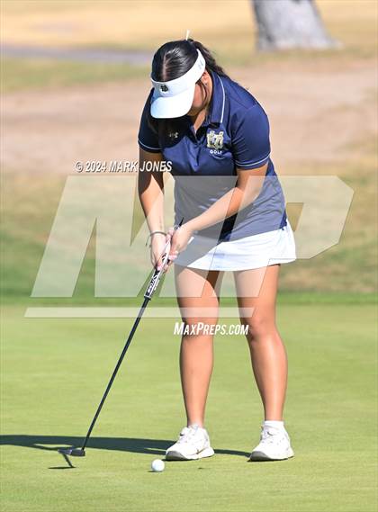 Thumbnail 1 in AIA Division I Championship photogallery.