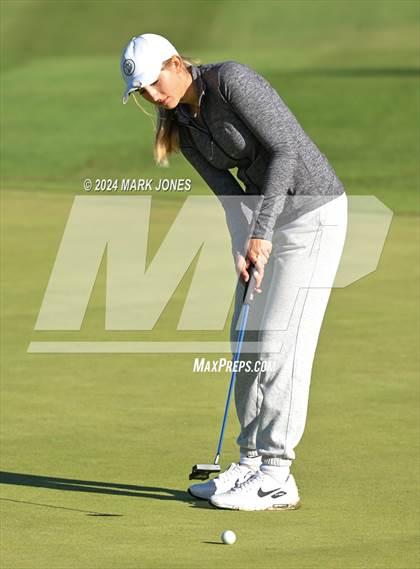Thumbnail 1 in AIA Division I Championship photogallery.