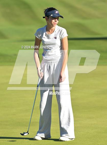Thumbnail 1 in AIA Division I Championship photogallery.