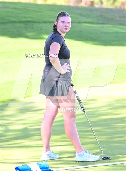 Thumbnail 1 in AIA Division I Championship photogallery.