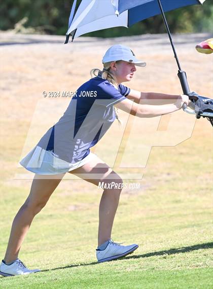 Thumbnail 3 in AIA Division I Championship photogallery.