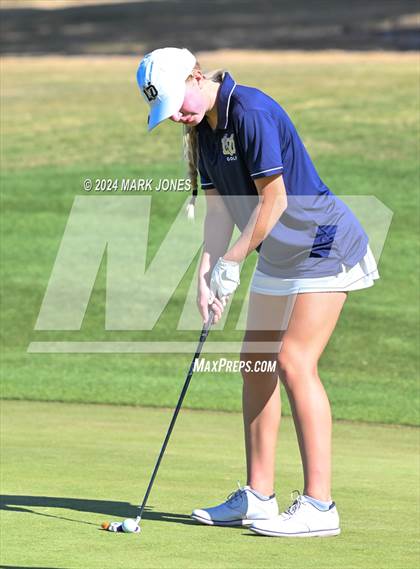 Thumbnail 2 in AIA Division I Championship photogallery.