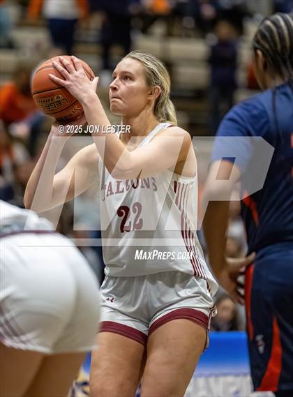 Thumbnail 2 in Liverpool vs. Albertus Magnus (NYSPHSAA Class AAA State Final) photogallery.