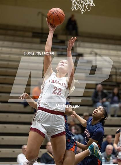 Thumbnail 2 in Liverpool vs. Albertus Magnus (NYSPHSAA Class AAA State Final) photogallery.