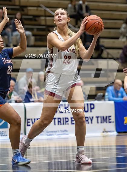 Thumbnail 3 in Liverpool vs. Albertus Magnus (NYSPHSAA Class AAA State Final) photogallery.