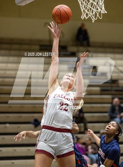 Thumbnail 3 in Liverpool vs. Albertus Magnus (NYSPHSAA Class AAA State Final) photogallery.