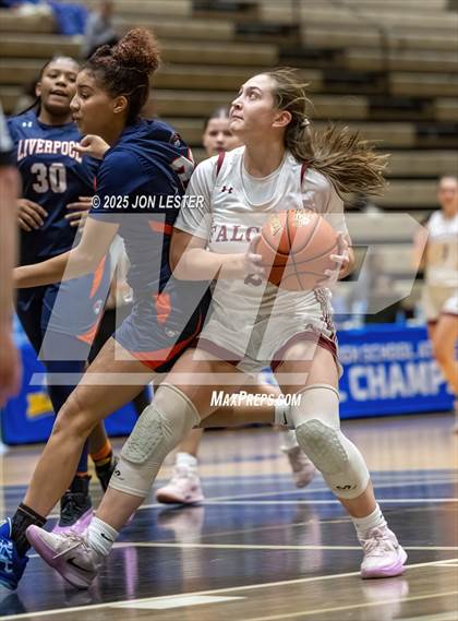 Thumbnail 1 in Liverpool vs. Albertus Magnus (NYSPHSAA Class AAA State Final) photogallery.