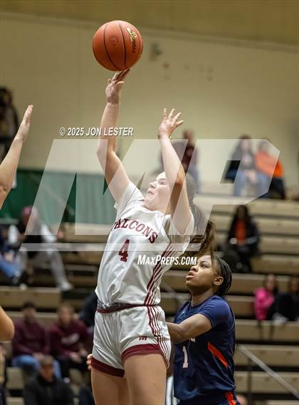 Thumbnail 3 in Liverpool vs. Albertus Magnus (NYSPHSAA Class AAA State Final) photogallery.