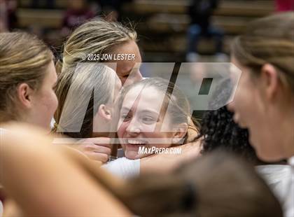 Thumbnail 3 in Liverpool vs. Albertus Magnus (NYSPHSAA Class AAA State Final) photogallery.