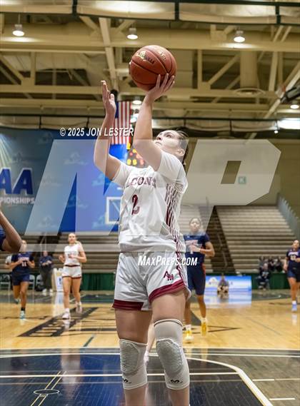 Thumbnail 2 in Liverpool vs. Albertus Magnus (NYSPHSAA Class AAA State Final) photogallery.