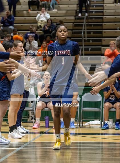 Thumbnail 3 in Liverpool vs. Albertus Magnus (NYSPHSAA Class AAA State Final) photogallery.