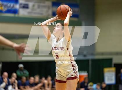 Thumbnail 3 in Liverpool vs. Albertus Magnus (NYSPHSAA Class AAA State Final) photogallery.