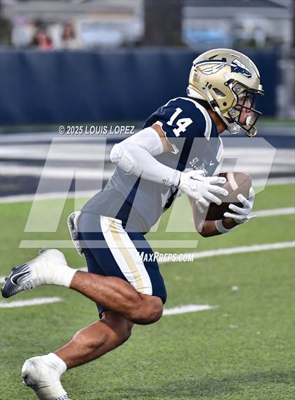 Thumbnail 3 in St. Frances Academy @ St. John Bosco (MaxPreps Game of the Week) photogallery.