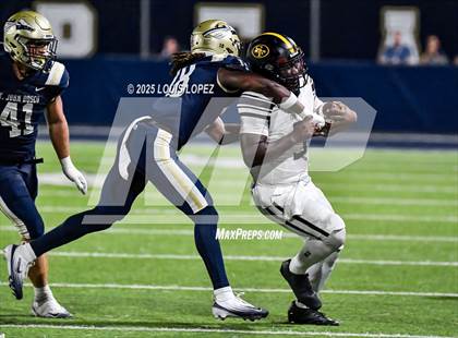 Thumbnail 1 in St. Frances Academy @ St. John Bosco (MaxPreps Game of the Week) photogallery.