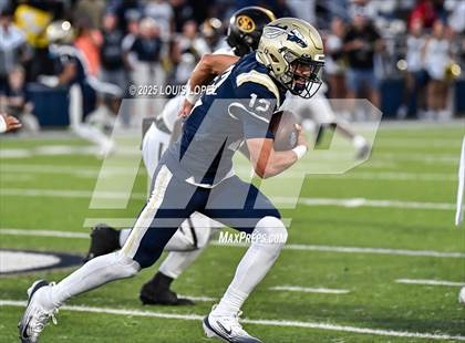 Thumbnail 3 in St. Frances Academy @ St. John Bosco (MaxPreps Game of the Week) photogallery.
