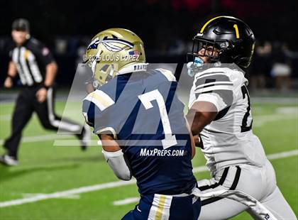 Thumbnail 2 in St. Frances Academy @ St. John Bosco (MaxPreps Game of the Week) photogallery.