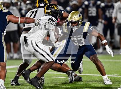 Thumbnail 2 in St. Frances Academy @ St. John Bosco (MaxPreps Game of the Week) photogallery.