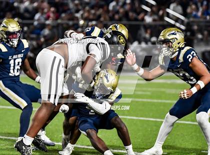Thumbnail 2 in St. Frances Academy @ St. John Bosco (MaxPreps Game of the Week) photogallery.