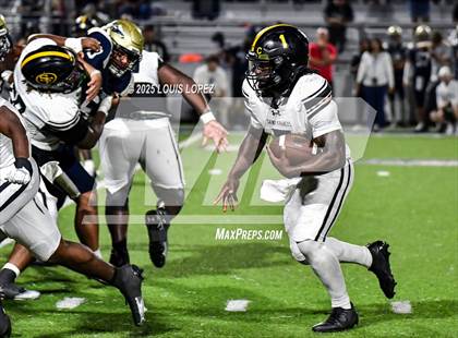 Thumbnail 2 in St. Frances Academy @ St. John Bosco (MaxPreps Game of the Week) photogallery.