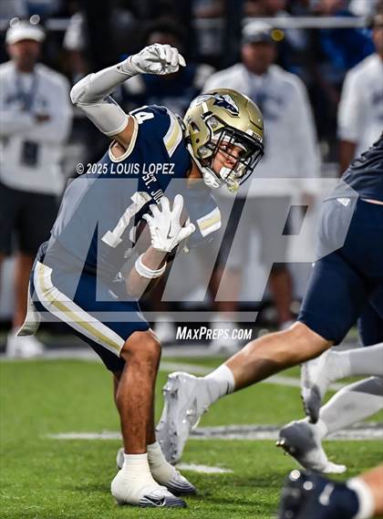 Thumbnail 3 in St. Frances Academy @ St. John Bosco (MaxPreps Game of the Week) photogallery.