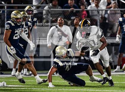 Thumbnail 3 in St. Frances Academy @ St. John Bosco (MaxPreps Game of the Week) photogallery.