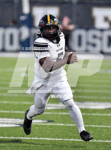 Thumbnail 2 in St. Frances Academy @ St. John Bosco (MaxPreps Game of the Week) photogallery.