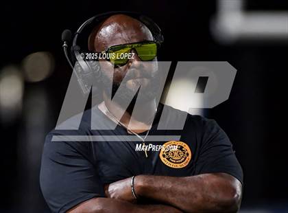 Thumbnail 1 in St. Frances Academy @ St. John Bosco (MaxPreps Game of the Week) photogallery.