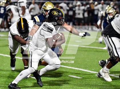 Thumbnail 2 in St. Frances Academy @ St. John Bosco (MaxPreps Game of the Week) photogallery.
