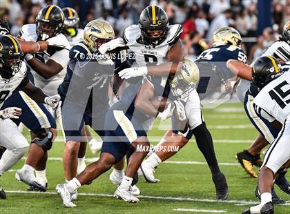 Thumbnail 2 in St. Frances Academy @ St. John Bosco (MaxPreps Game of the Week) photogallery.