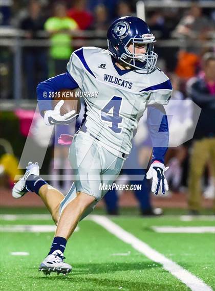 Thumbnail 2 in Tomball Memorial vs Magnolia photogallery.