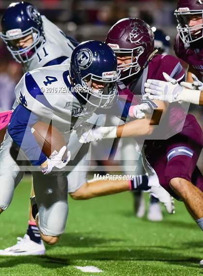 Thumbnail 1 in Tomball Memorial vs Magnolia photogallery.