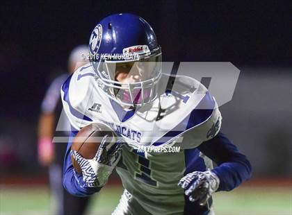 Thumbnail 1 in Tomball Memorial vs Magnolia photogallery.