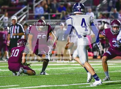 Thumbnail 3 in Tomball Memorial vs Magnolia photogallery.