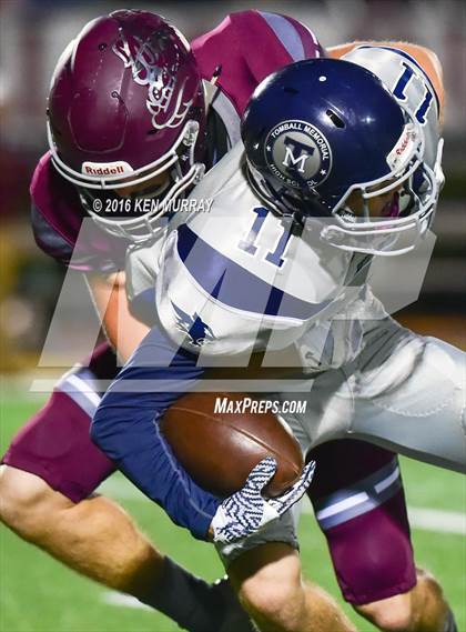 Thumbnail 2 in Tomball Memorial vs Magnolia photogallery.