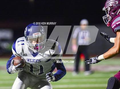 Thumbnail 1 in Tomball Memorial vs Magnolia photogallery.