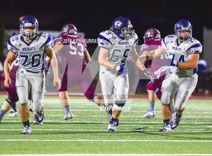 Thumbnail 3 in Tomball Memorial vs Magnolia photogallery.