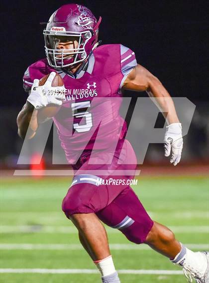 Thumbnail 1 in Tomball Memorial vs Magnolia photogallery.
