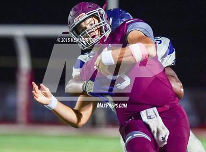 Thumbnail 2 in Tomball Memorial vs Magnolia photogallery.