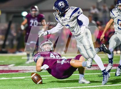 Thumbnail 1 in Tomball Memorial vs Magnolia photogallery.