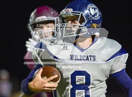 Thumbnail 1 in Tomball Memorial vs Magnolia photogallery.