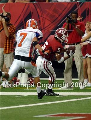 Thumbnail 2 in Warner Robins vs Parkview (Kickoff Classic) photogallery.