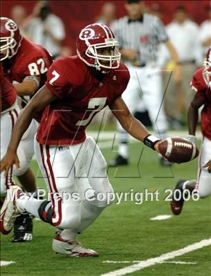 Thumbnail 3 in Warner Robins vs Parkview (Kickoff Classic) photogallery.