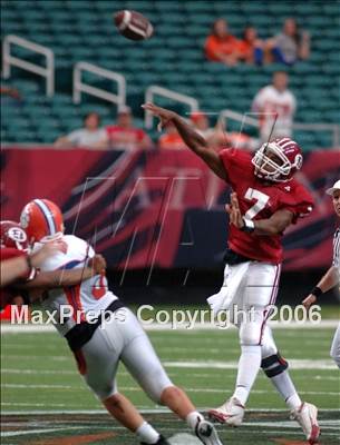 Thumbnail 2 in Warner Robins vs Parkview (Kickoff Classic) photogallery.