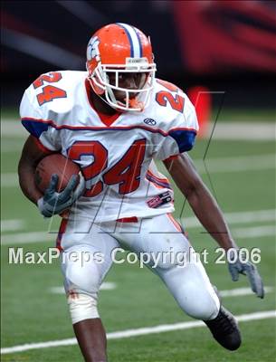Thumbnail 1 in Warner Robins vs Parkview (Kickoff Classic) photogallery.