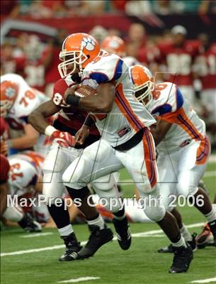 Thumbnail 2 in Warner Robins vs Parkview (Kickoff Classic) photogallery.