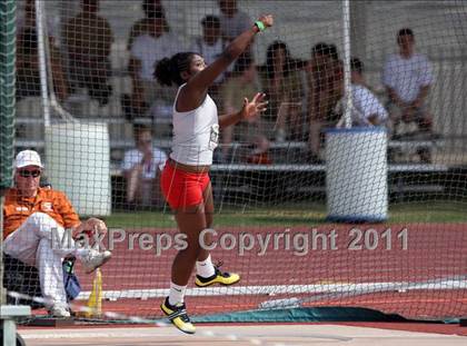 Thumbnail 2 in 84th Clyde Littlefield Texas Relays  photogallery.