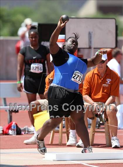 Thumbnail 2 in 84th Clyde Littlefield Texas Relays  photogallery.