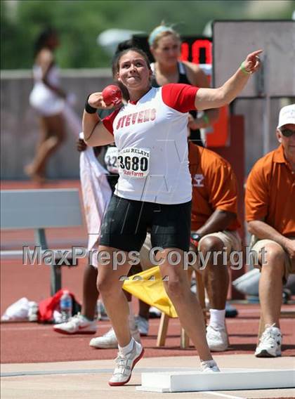 Thumbnail 3 in 84th Clyde Littlefield Texas Relays  photogallery.