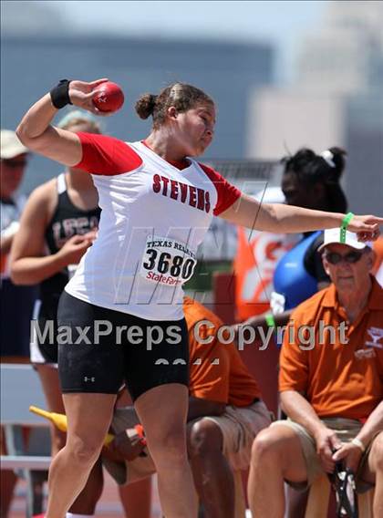 Thumbnail 3 in 84th Clyde Littlefield Texas Relays  photogallery.